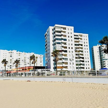 Gatu Arena " Preferente Mayores De 25 Anos Y Familias " เอลปูแอร์โต เด ซานตามาริอา ภายนอก รูปภาพ