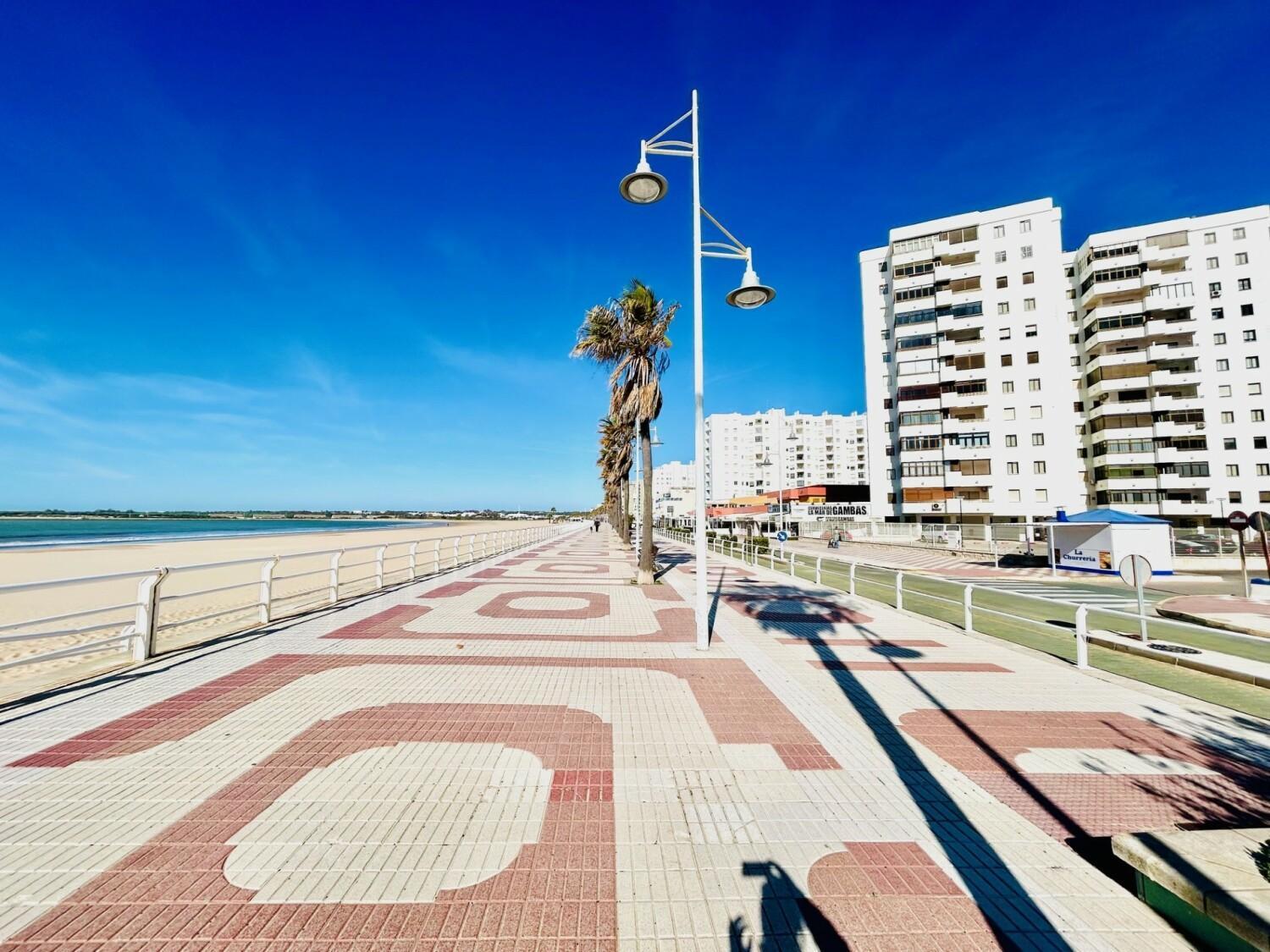 Gatu Arena " Preferente Mayores De 25 Anos Y Familias " เอลปูแอร์โต เด ซานตามาริอา ภายนอก รูปภาพ