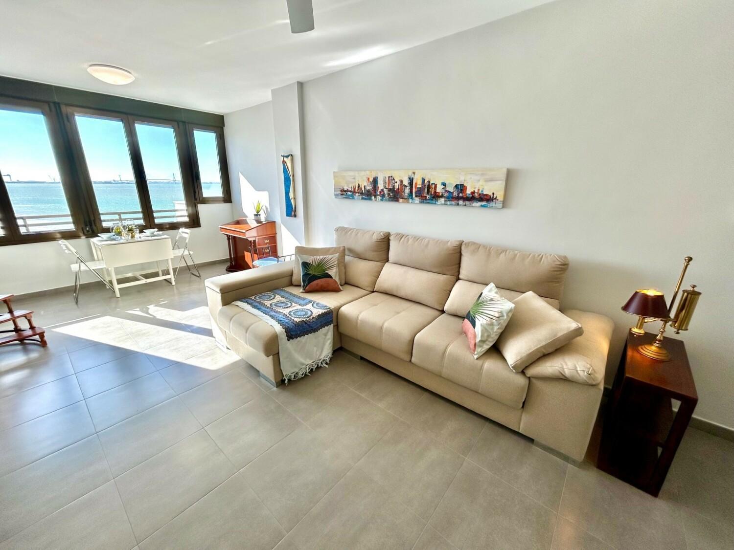 Gatu Arena " Preferente Mayores De 25 Anos Y Familias " เอลปูแอร์โต เด ซานตามาริอา ภายนอก รูปภาพ